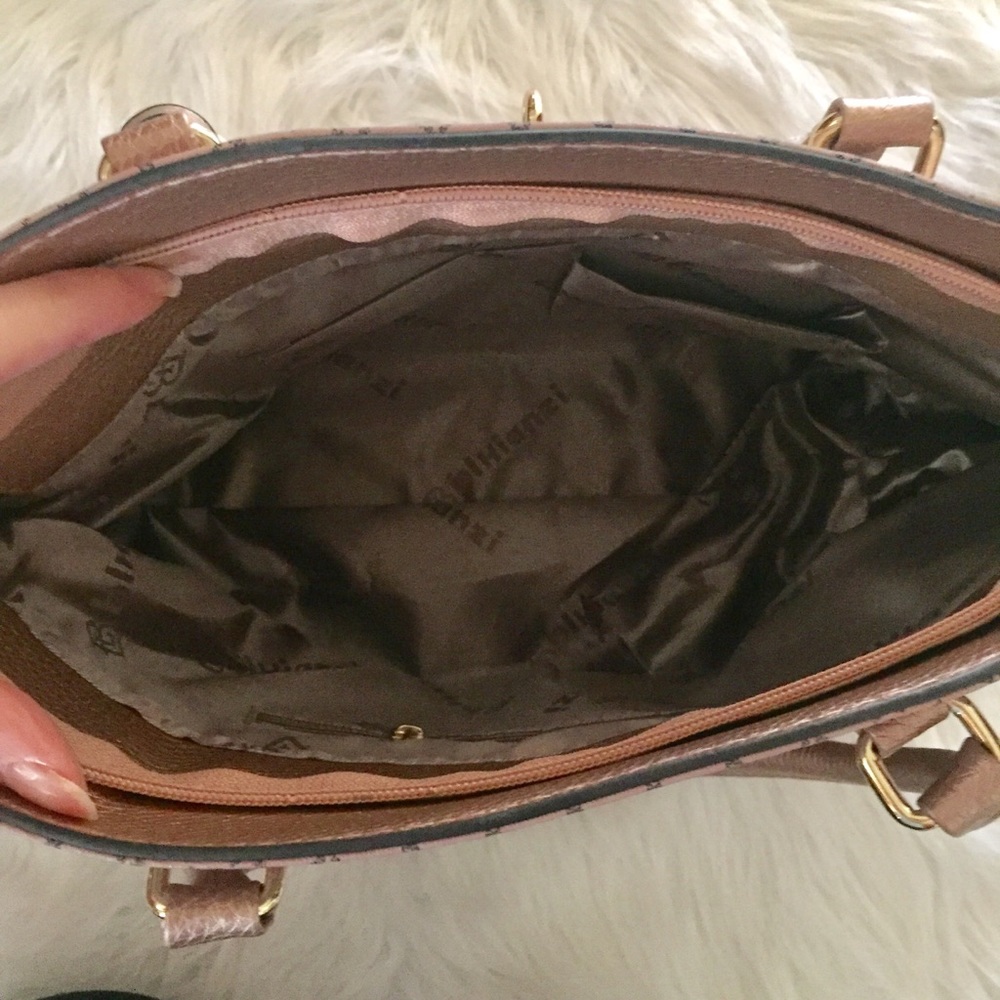๐ธ NWT ๐ธ JUST ARRIVED ๐ธ STUNNING ROSE PURSE - Picture 6 of 6